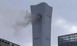 Pekin'de gökdelen kazası'Uçak CITIC Tower'a çarptı