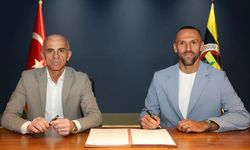 Vedat Muriqi Fenerbahçe'ye İmzayı Attı