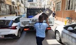 Konak zabıtasından kaldırım işgallerine denetim