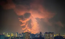 Kiev'e balistik füze saldırısı : 15 Kişi hayatını kaybetti