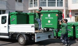 Konak'ın sokakları yeni konteynerlerine kavuştu