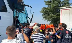 Uşak'ta feci kazada 8 yaralı!