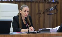 Büşra Özdemir'den AKP'ye geçiş iddialarına yanıt