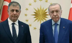 Cemil Bey AKP Genel Merkezi'ne giriş yaptı