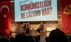 Gazeteci Terkoğlu ile TKP'li Okuyan, İzmirlilerle buluştu
