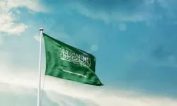 Riyad'da 4 patlama sesi duyuldu