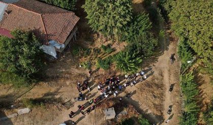 Kaybolan 3 yaşındaki çocuk jandarma tarafından bulundu