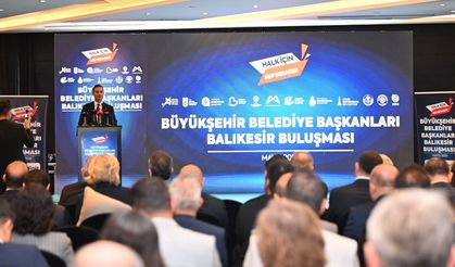 Başkan Ahmet Akın tarihi zirveye ev sahipliği yaptı