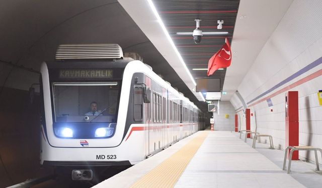 2 Mayıs Cuma İzmir Metro sefer saatleri açıklandı