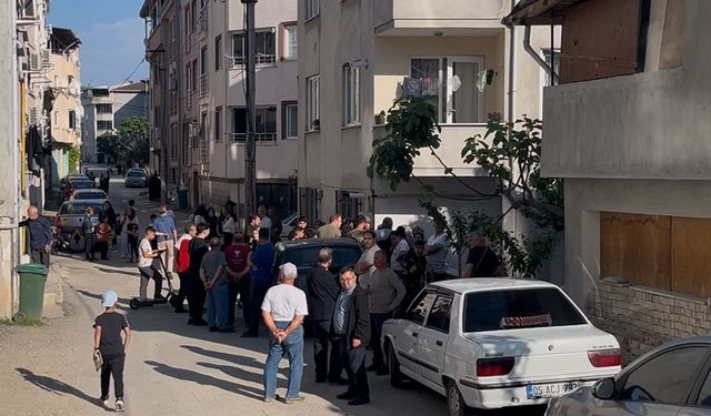 Çöp atma kavgası: 1’i ağır 3 yaralı