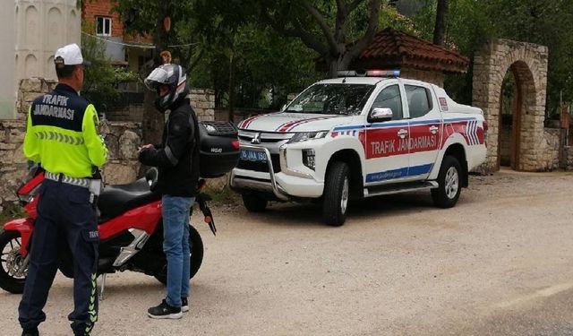 Motosiklet denetiminde 153 sürücüye ceza uygulandı
