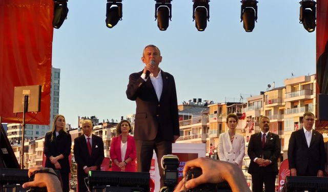 Özgür Özel İzmir'den Erdoğan'a seslendi: "Gözlerinin içine baka baka söylüyorum"