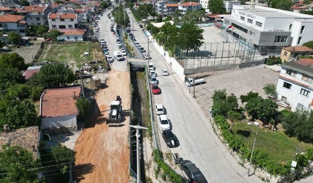 Urla’da trafik sorunu “yeni yollarla” aşılacak