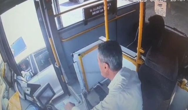 Gaziantep’te otobüs şoförüne direksiyon başında silahlı saldırı: O anlar kamerada