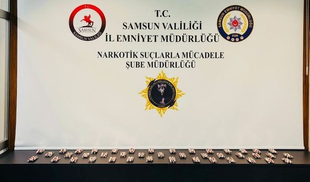 Motosiklette 2 bin 300 adet sentetik ecza ele geçirildi: 1 gözaltı