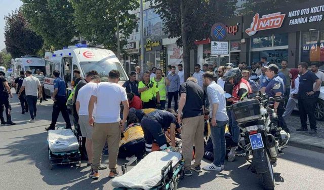 Otomobille motosiklet çarpıştı: 2 yunus polisi yaralı