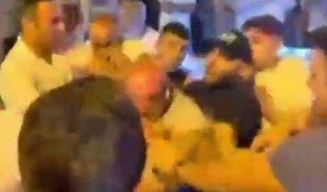 Zabıta memurlarıyla seyyar satıcılar böyle kavgaya tutuştu