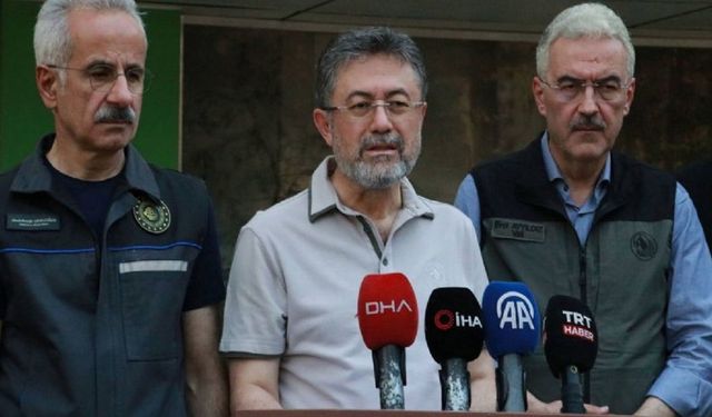 Bakan Yumaklı: "Çanakkale Gelibolu yangını, orman kahramanlarımızın aralıksız mücadelesi ile büyük ölçüde kontrol altına alınmıştır"