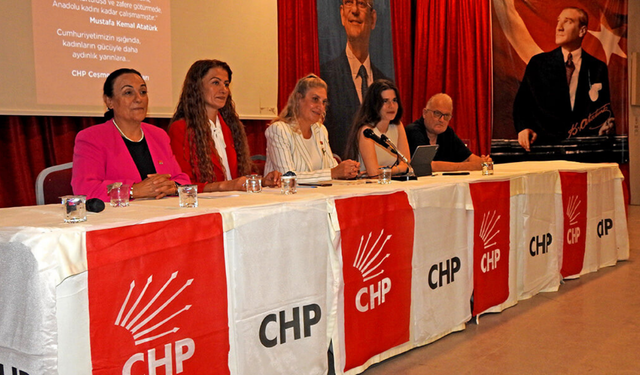 CHP Çeşme Kadınları Dayanışma İçin Toplandı