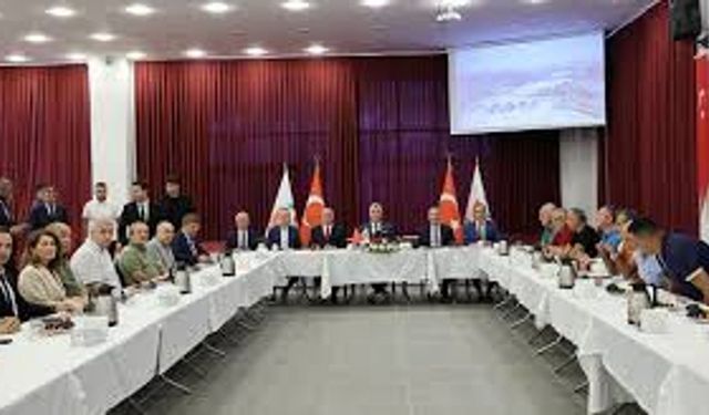 CHP Urla İlçe Başkan adayının iş yerine silahlı saldırı: