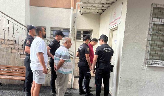 İBB soruşturmasında gözaltında alınan 44 kişi sağlık kontrolünden geçti