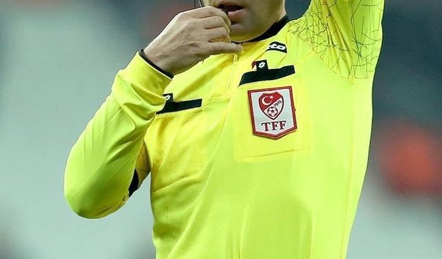 Süper Lig'de 1. hafta maçlarını yönetecek hakemler açıklandı