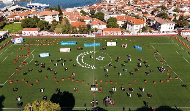 Cumhuriyet Bayramı Ayvalık'ta coşkuyla kutlandı