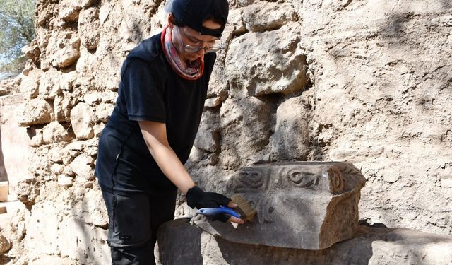 Antandros kazıları tüm hızıyla sürüyor