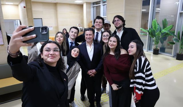 Başkan Aras: 'Gençlerden Gelen Her Fikri Desteklemeye Hazırız'