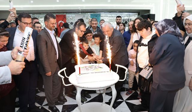 Bizim Ev'in 14'üncü yıldönümü coşkuyla kutlandı