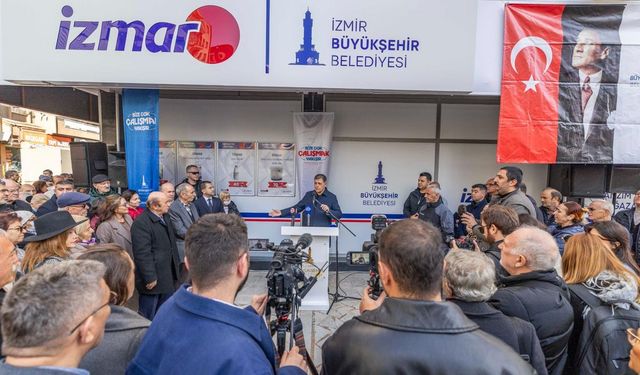 İZMAR'ın iki yeni mağazası Gaziemri ve Karşıyaka'da açıldı