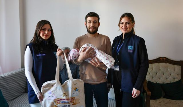 Bodrum'da yeni yılın ilk bebeği Eylül'e ziyaret