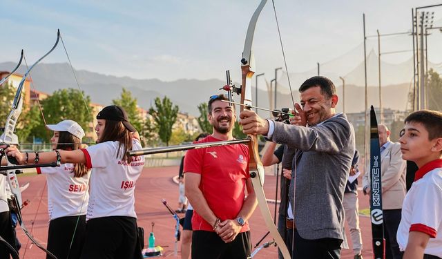 Denizli Büyükşehir'in spor kurslarına yoğun ilgi