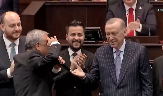 Eski CHP'liden Erdoğan'a topuk selamı