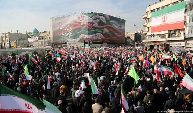 İran'daki protestolarda bilanço ağırlaşıyor!