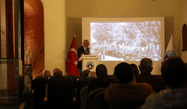 Turgutlu Belediyesinden 'Atatürk ve Turgutlu' konferansı