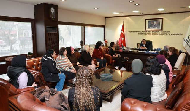 Denizli Büyükşehir ile yüzmeyi öğrendiler