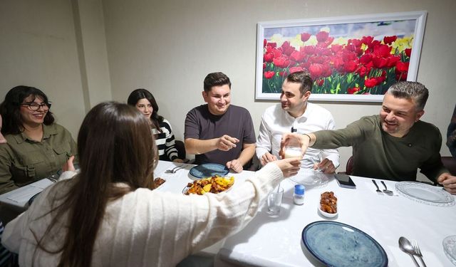 İl Başkanı Güç ve Başkan Duman, iftar sofrasında gençlerin derdini dinledi