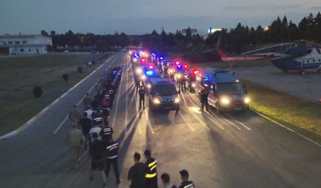 Jandarma 5 ilde narkotik operasyonu düzenledi!