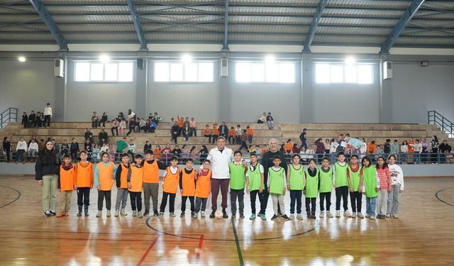 'Sınıflar Arası Futsal Turnuvası'nda heyecan sürüyor