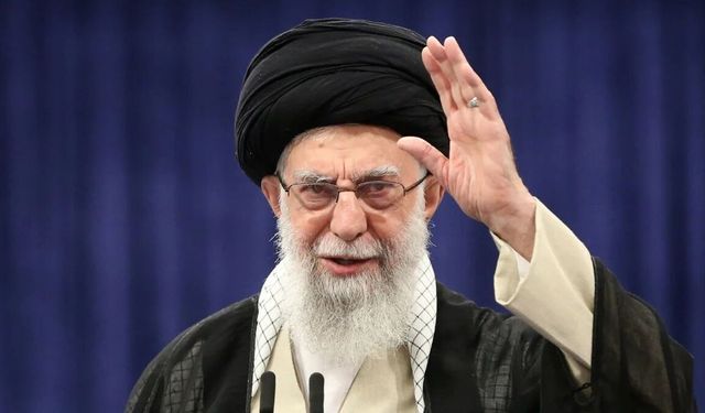 İran'ın yeni dini liderini belirledi!