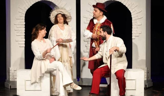 Merkezefendi Kent Tiyatrosu kısa oyunlar festivali ile sanatseverleri buluşturuyor