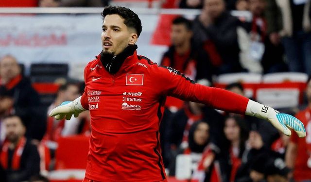 Altay Bayındır'a Süper Lig'den teklif iddiası