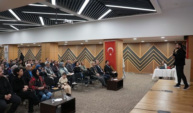 Büyükşehir'in modern babalık seminerine yoğun ilgi