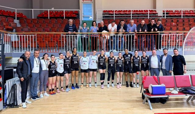 Manisa'nın tek Kadın Basketbol Takımı Seride 2'de 2'de Yaptı