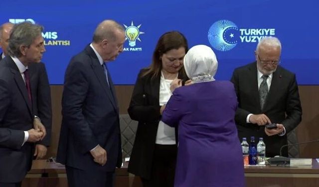 Afyonkarahisar'da çoğunluk da AKP'ye geçti