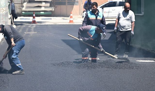 Muradiye'de Yol Yenileme ve Asfalt Seferberliği