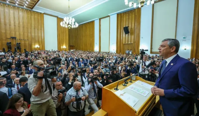 CHP Grup Toplantısına ziyaretçi alınmayacak