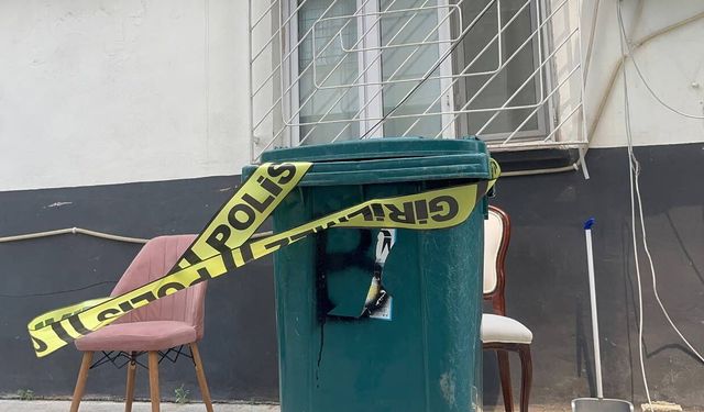 Adana'da d*hşet'Eşini çekiç ve bıçakla ağır yaraladı