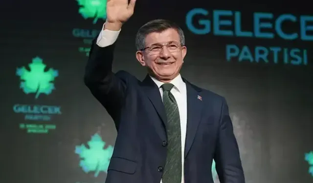 Ahmet Davutoğlu siyaseti bıraktı, partisini feshetti